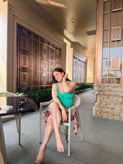 Shraddha Arya feet photo 2