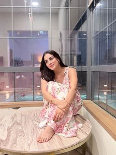Shraddha Arya feet photo 5