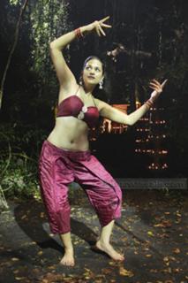 Shraddha Das feet photo thumbnail