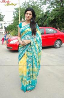 Shraddha Das feet photo thumbnail