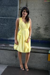 Shraddha Das feet photo thumbnail