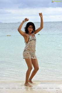 Shraddha Das feet photo thumbnail