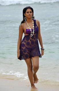 Shraddha Das feet photo thumbnail