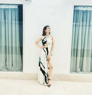 Shraddha Das feet photo thumbnail