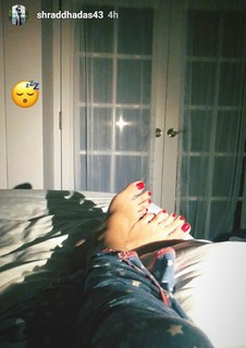 Shraddha Das feet photo thumbnail