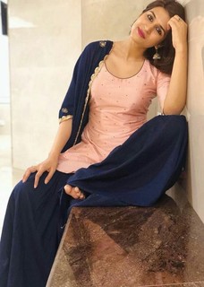 Shraddha Das feet photo thumbnail