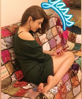 Shraddha Das feet photo thumbnail