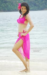 Shraddha Das feet photo thumbnail
