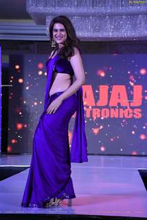 Shraddha Das feet photo thumbnail