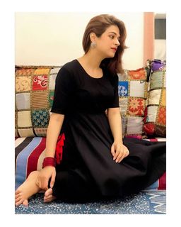 Shraddha Das feet photo thumbnail