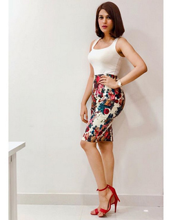 Shraddha Das feet photo thumbnail