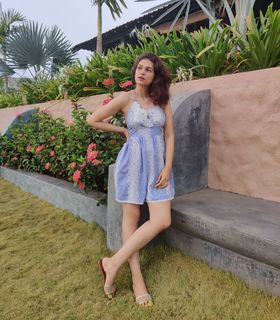 Shraddha Das feet photo thumbnail