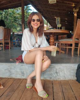 Shraddha Das feet photo thumbnail