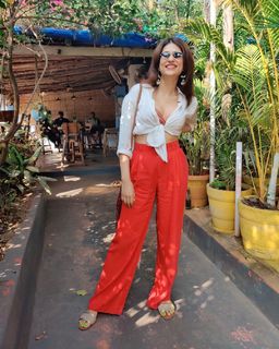 Shraddha Das feet photo thumbnail