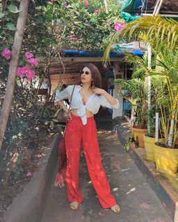 Shraddha Das feet photo thumbnail