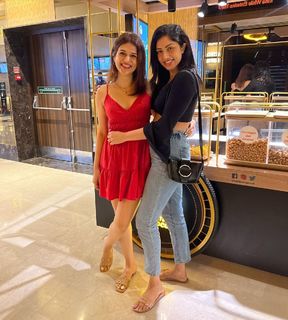 Shraddha Das feet photo thumbnail