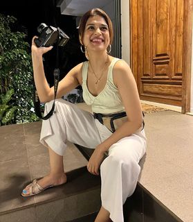 Shraddha Das feet photo thumbnail