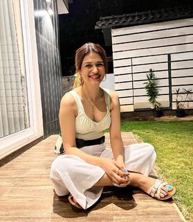 Shraddha Das feet photo thumbnail