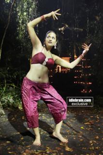 Shraddha Das feet photo thumbnail