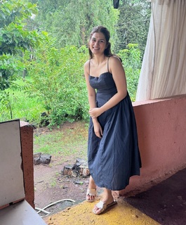 Shraddha Das feet photo thumbnail