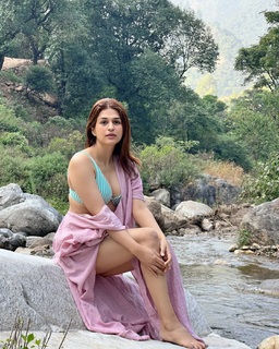 Shraddha Das feet photo thumbnail