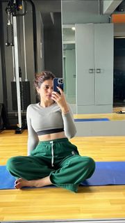Shraddha Das feet photo 11