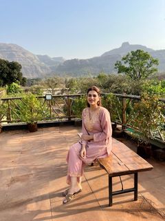 Shraddha Das feet photo 2