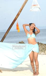 Shraddha Das feet photo thumbnail