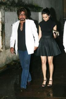 Shraddha Kapoor feet photo thumbnail
