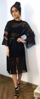 Shraddha Kapoor feet photo thumbnail