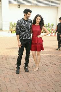 Shraddha Kapoor feet photo thumbnail