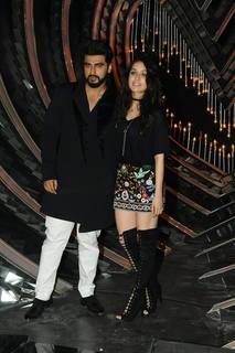 Shraddha Kapoor feet photo thumbnail