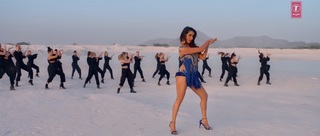 Shraddha Kapoor feet photo thumbnail