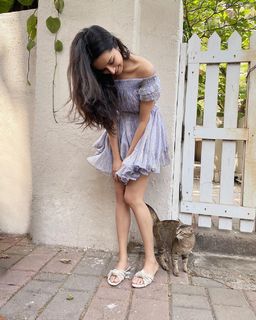 Shraddha Kapoor feet photo thumbnail