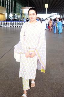 Shraddha Kapoor feet photo thumbnail