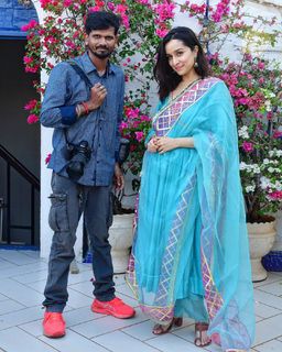 Shraddha Kapoor feet photo thumbnail