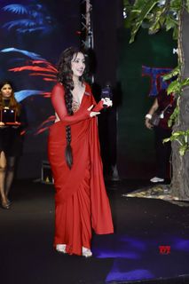 Shraddha Kapoor feet photo thumbnail