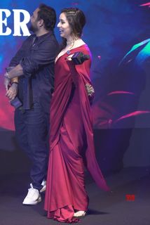 Shraddha Kapoor feet photo thumbnail