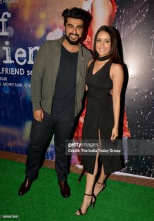 Shraddha Kapoor feet photo 9