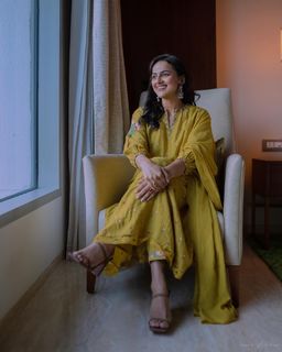 Shraddha Srinath feet photo 3