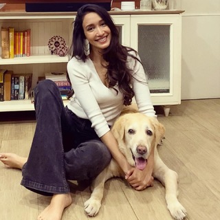 Shreya Chaudhary feet photo 16