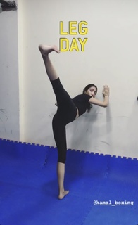 Shreya Chaudhary feet photo 14