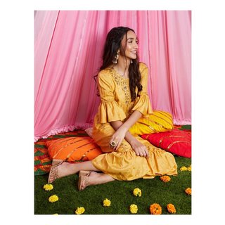 Shreya Chaudhary feet photo 7