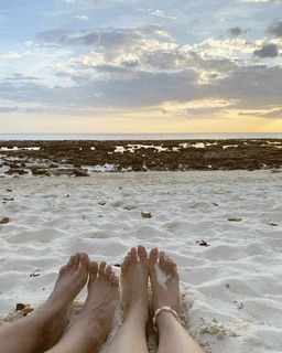 Shreya Chaudhary feet photo 13