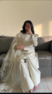 Shreya Chaudhary feet photo 17
