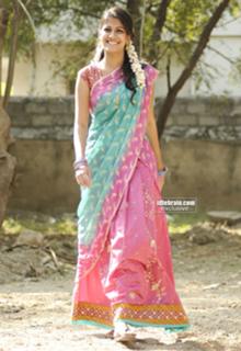 Shreya Dhanwanthary feet photo 2