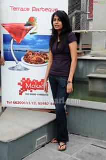 Shreya Dhanwanthary feet photo 7