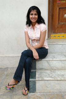Shreya Dhanwanthary feet photo 17
