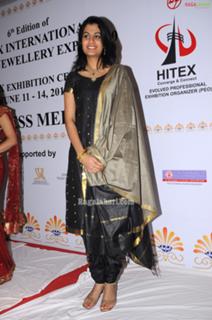 Shreya Dhanwanthary feet photo 19