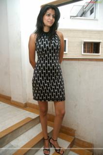 Shreya Dhanwanthary feet photo 14